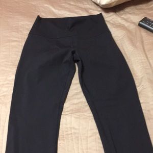 Lululemon size 6 align full length pant